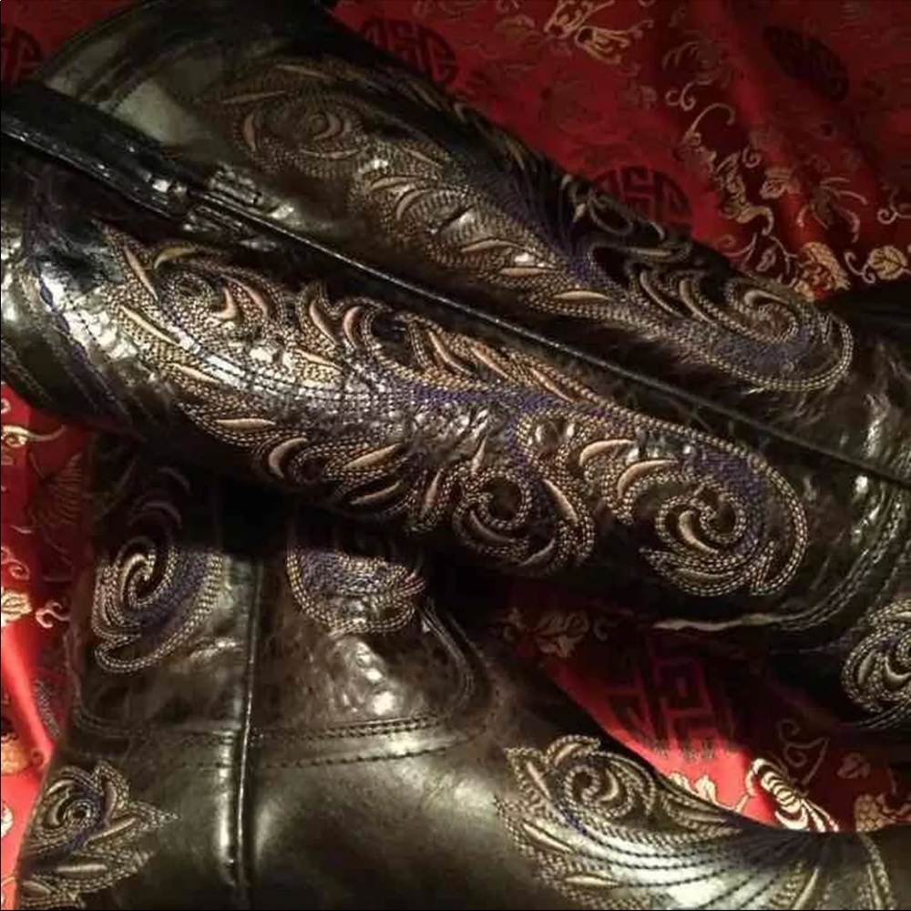 Ariat cowboy boots